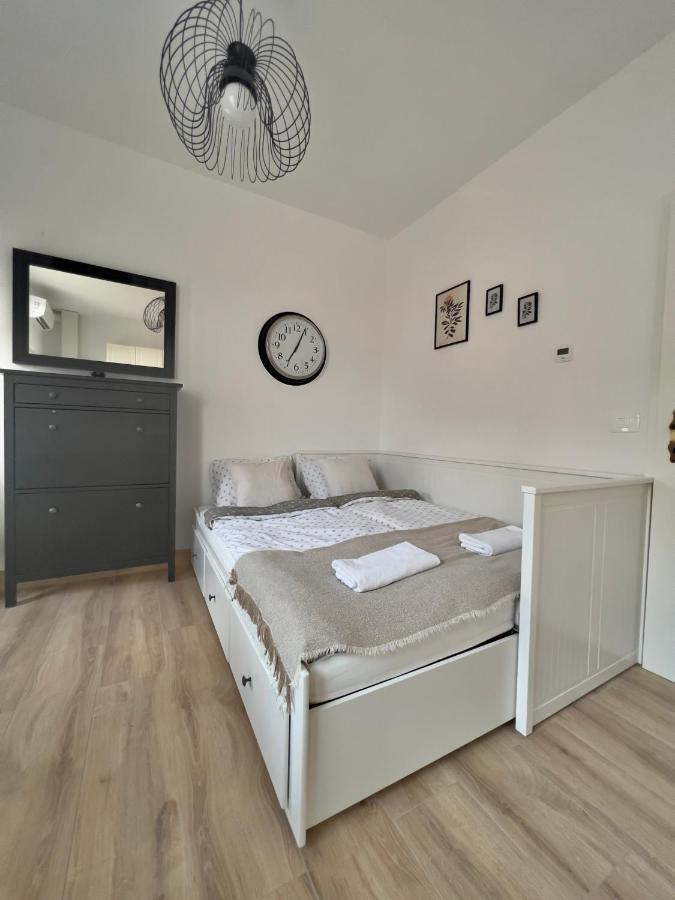 Villa Romana - Free Private Parking Ljubljana Ngoại thất bức ảnh