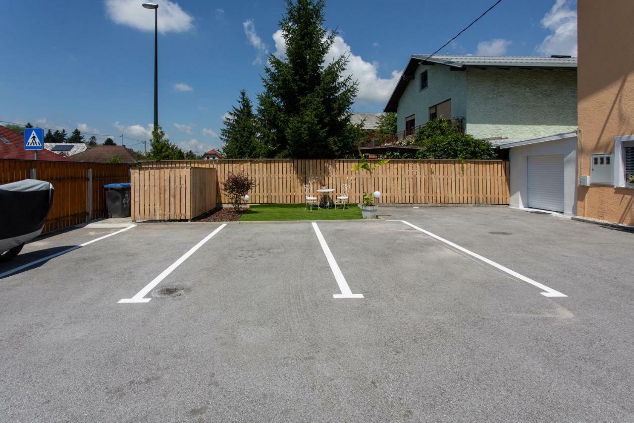 Villa Romana - Free Private Parking Ljubljana Ngoại thất bức ảnh
