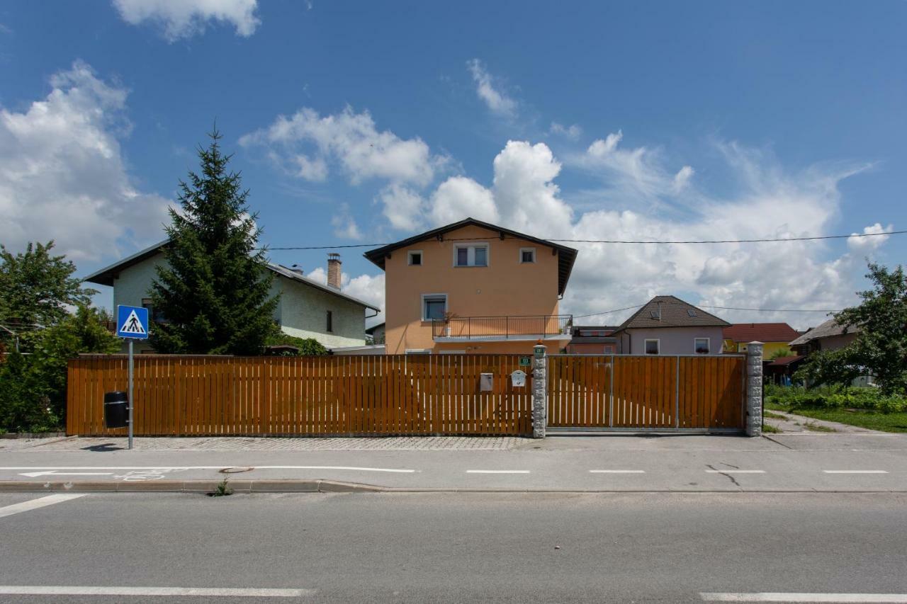 Villa Romana - Free Private Parking Ljubljana Ngoại thất bức ảnh
